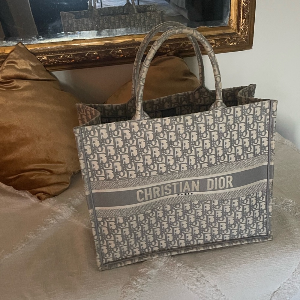 CHRISTIAN DIOR BOOK TOTE LARGE